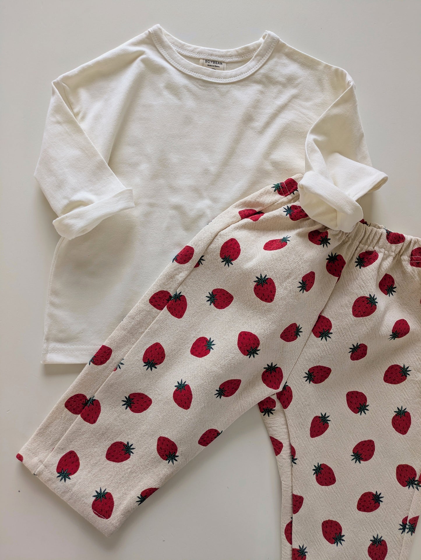 Basic tee cream