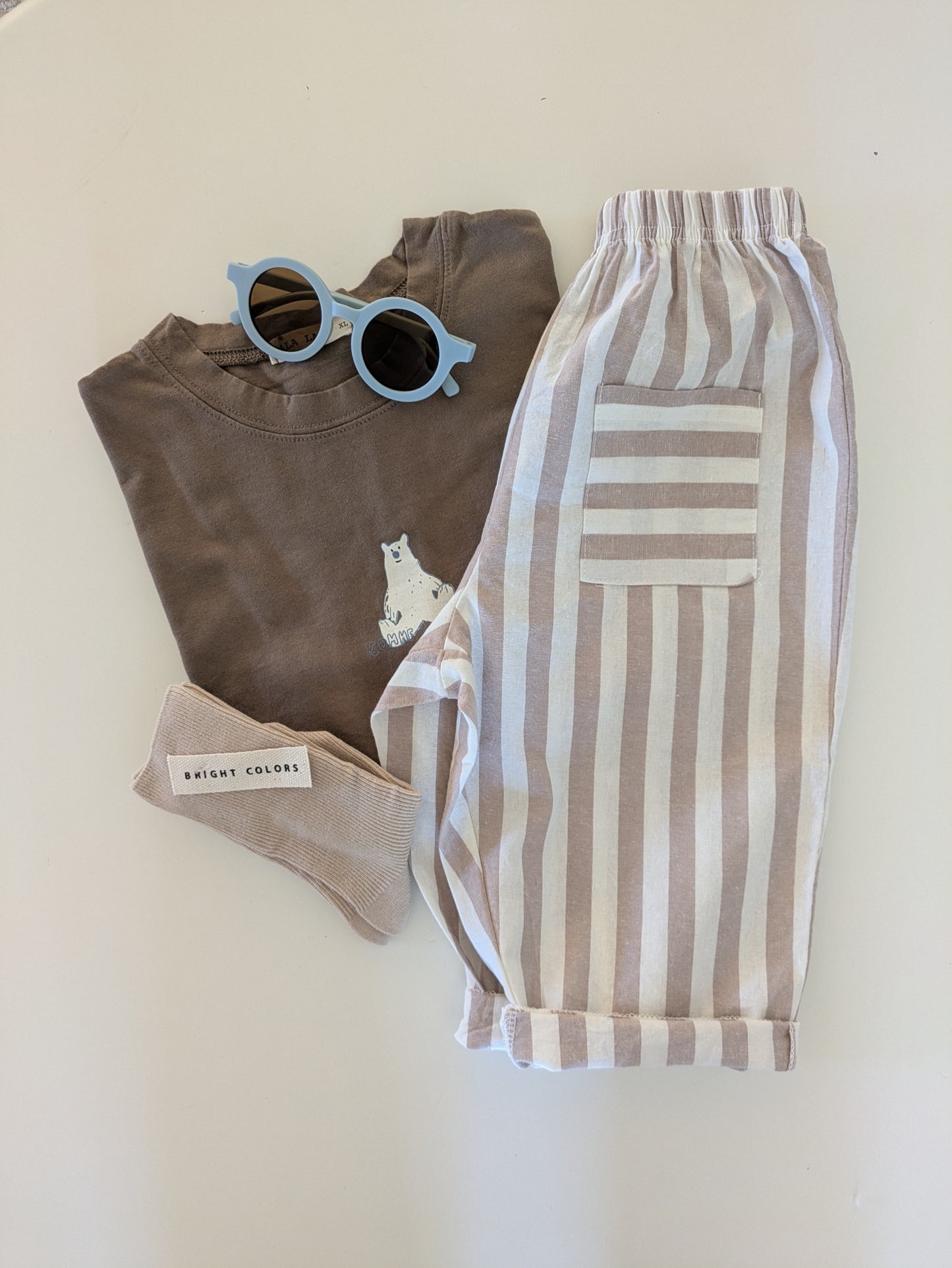 Striped pants beige