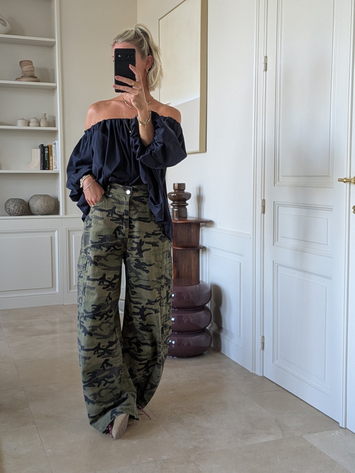 Off shoulder top navy