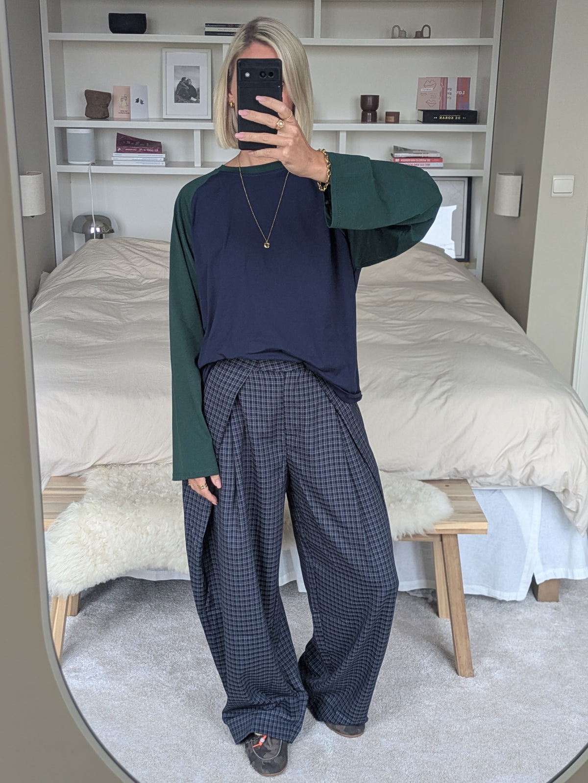Emma raglan longsleeve navy green