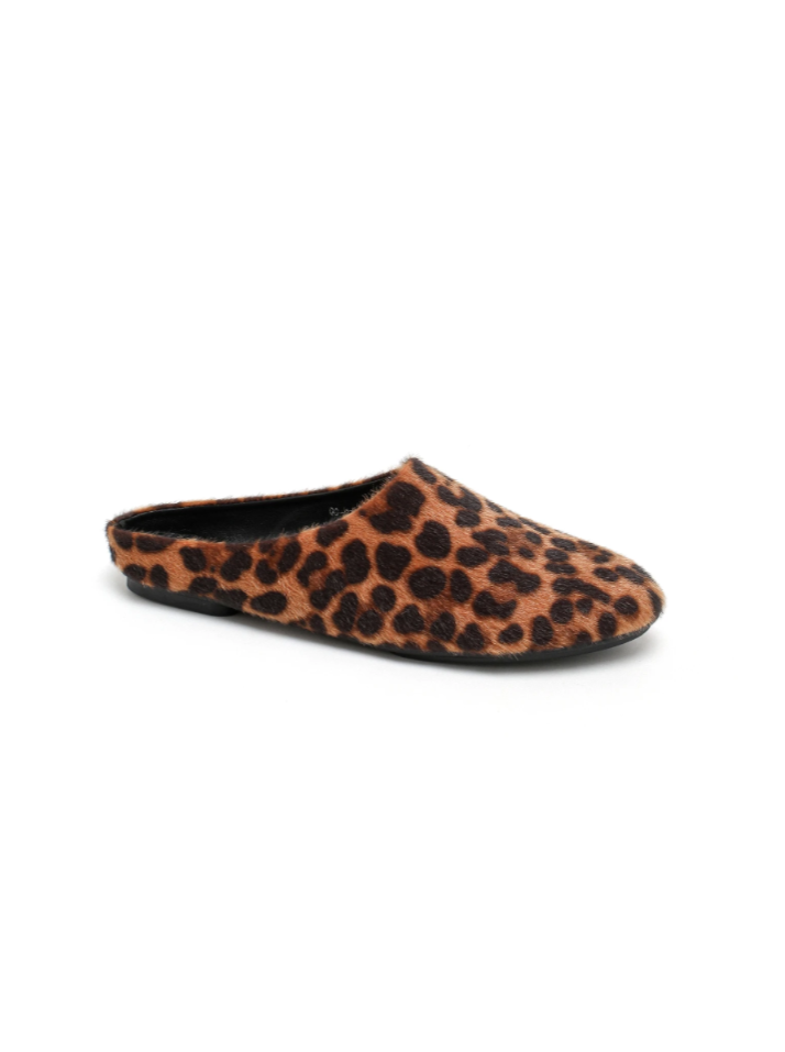 Leo flat mule