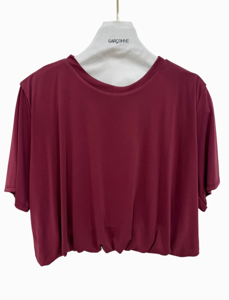 Julie cropped tee bordeaux