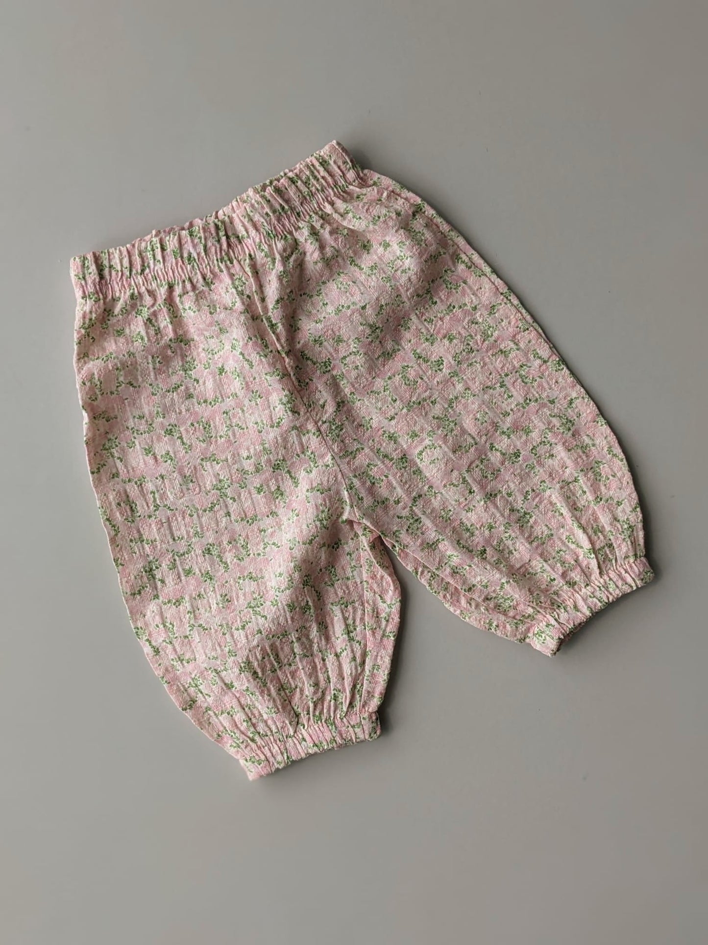 Summer Embo pants flower