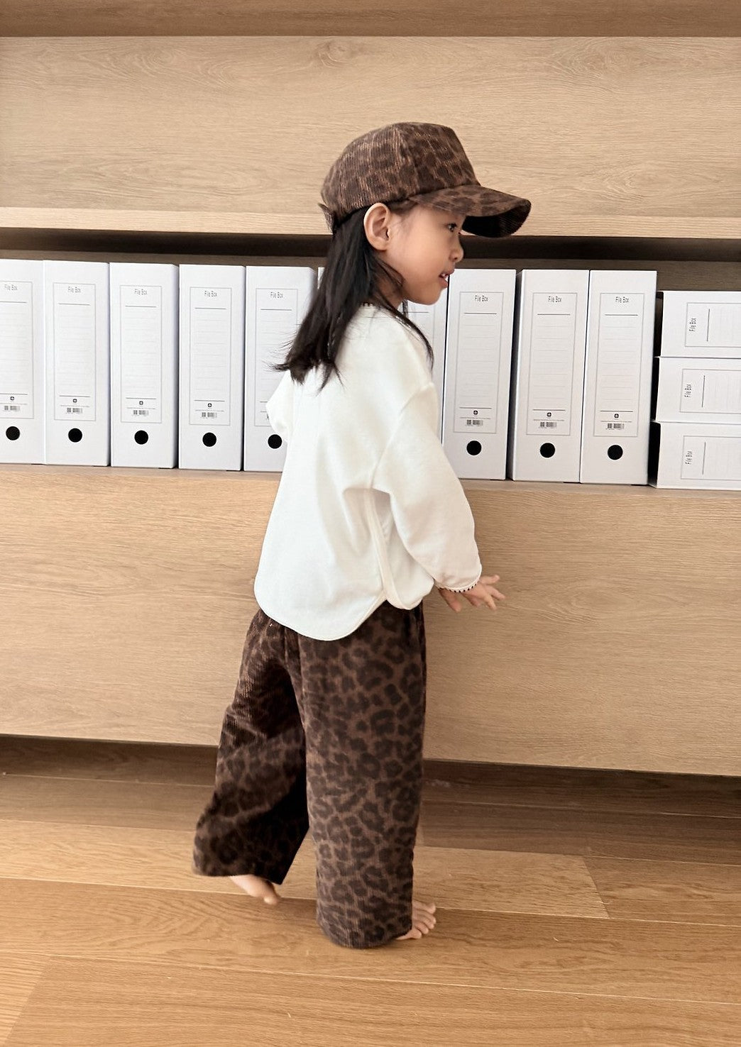 Leo corduroy pants