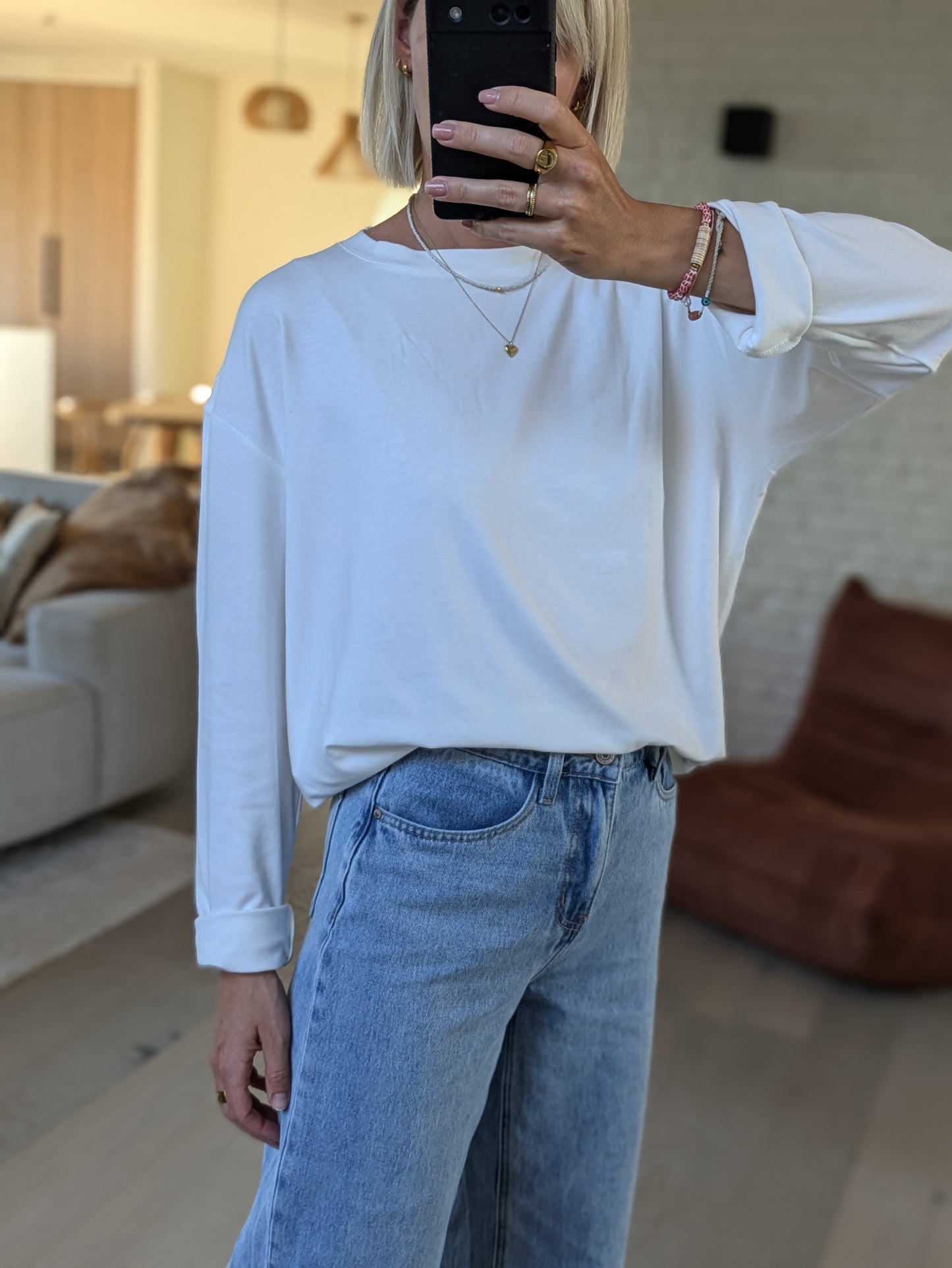 Long sleeve tee cream