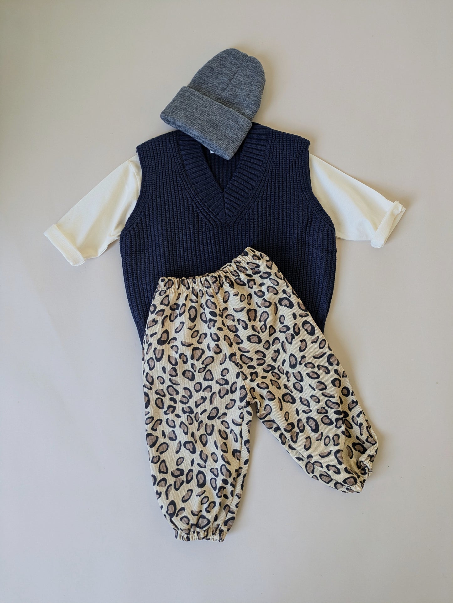 Leopard pants corduroy