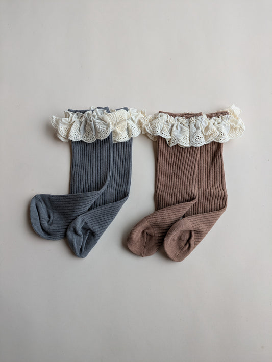 Frill socks