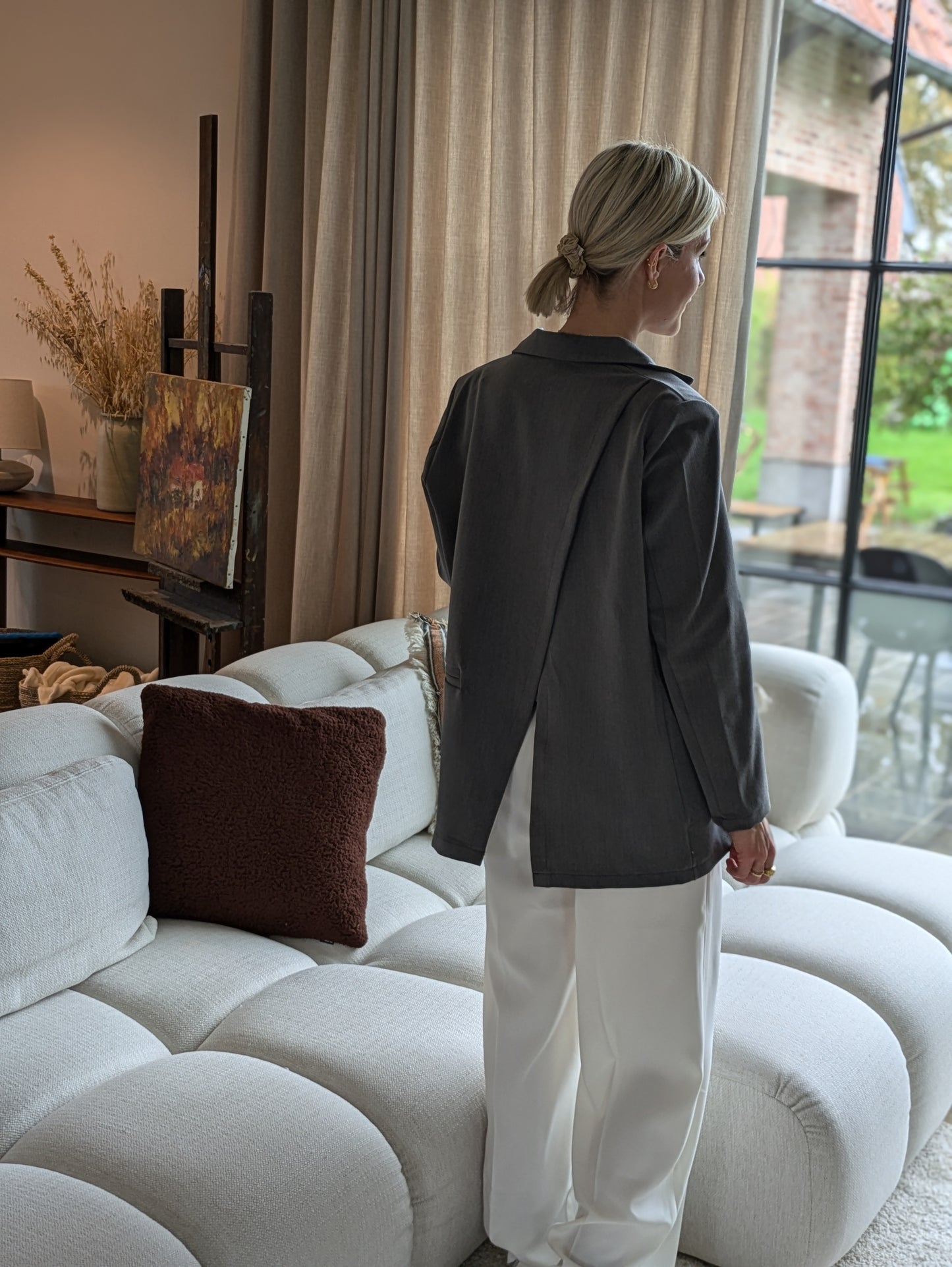 Oversized open back blazer grey