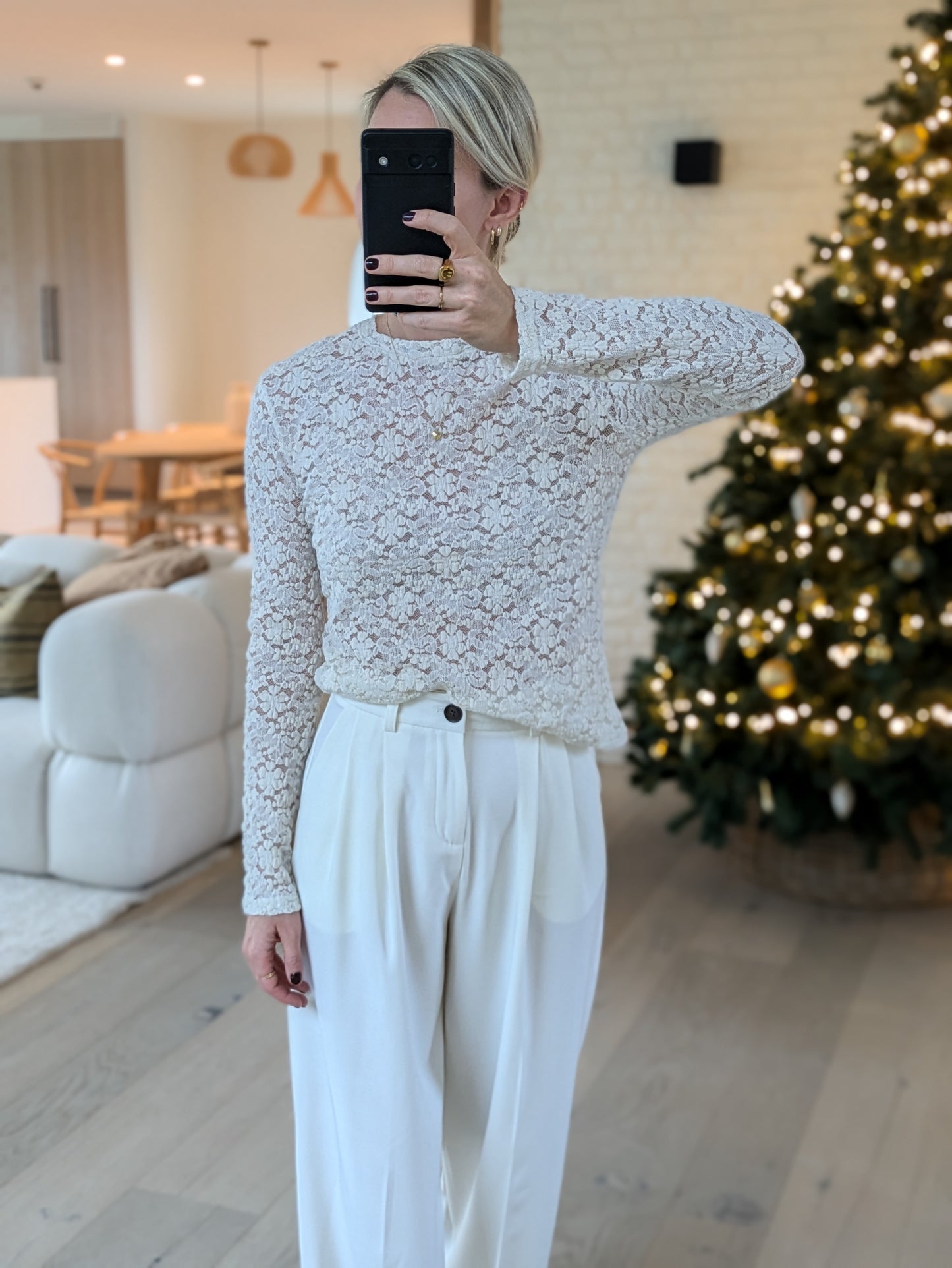 Lace top cream