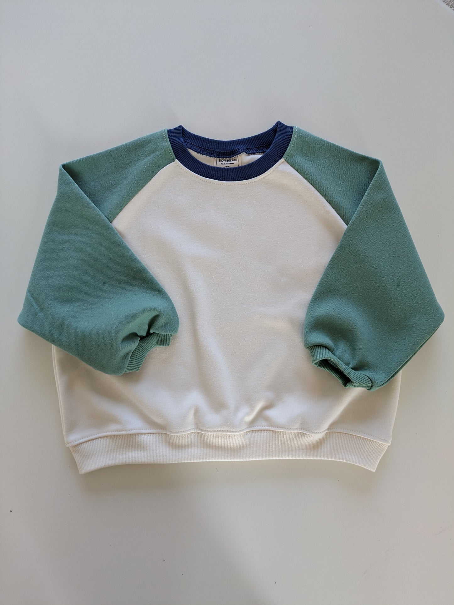 Raglan sweater olive