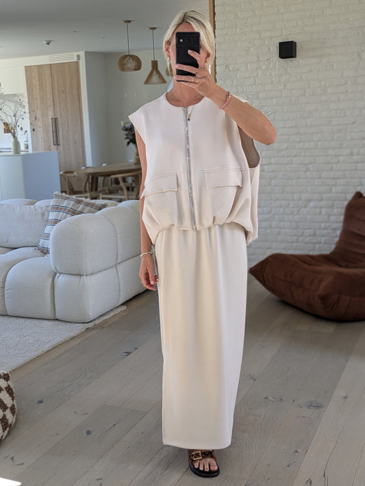 Skirt cream