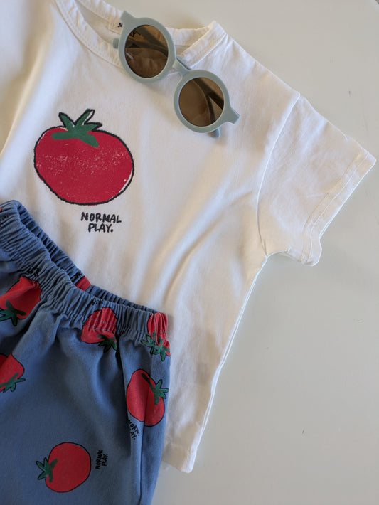 Tomato tee cream