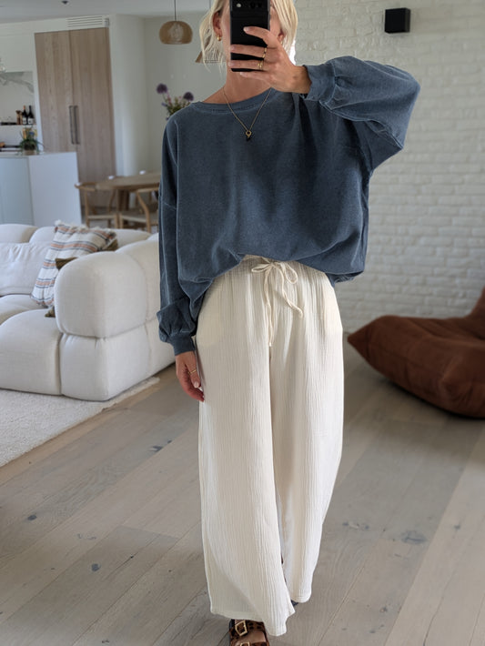Washed sweater blue