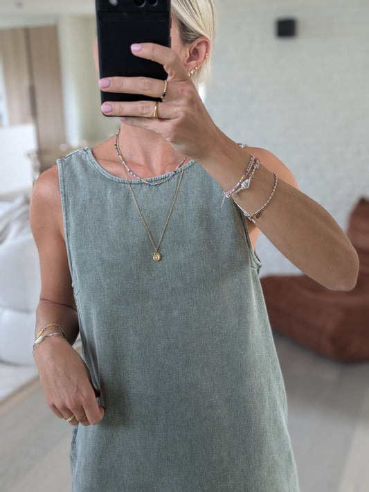 Shell necklace