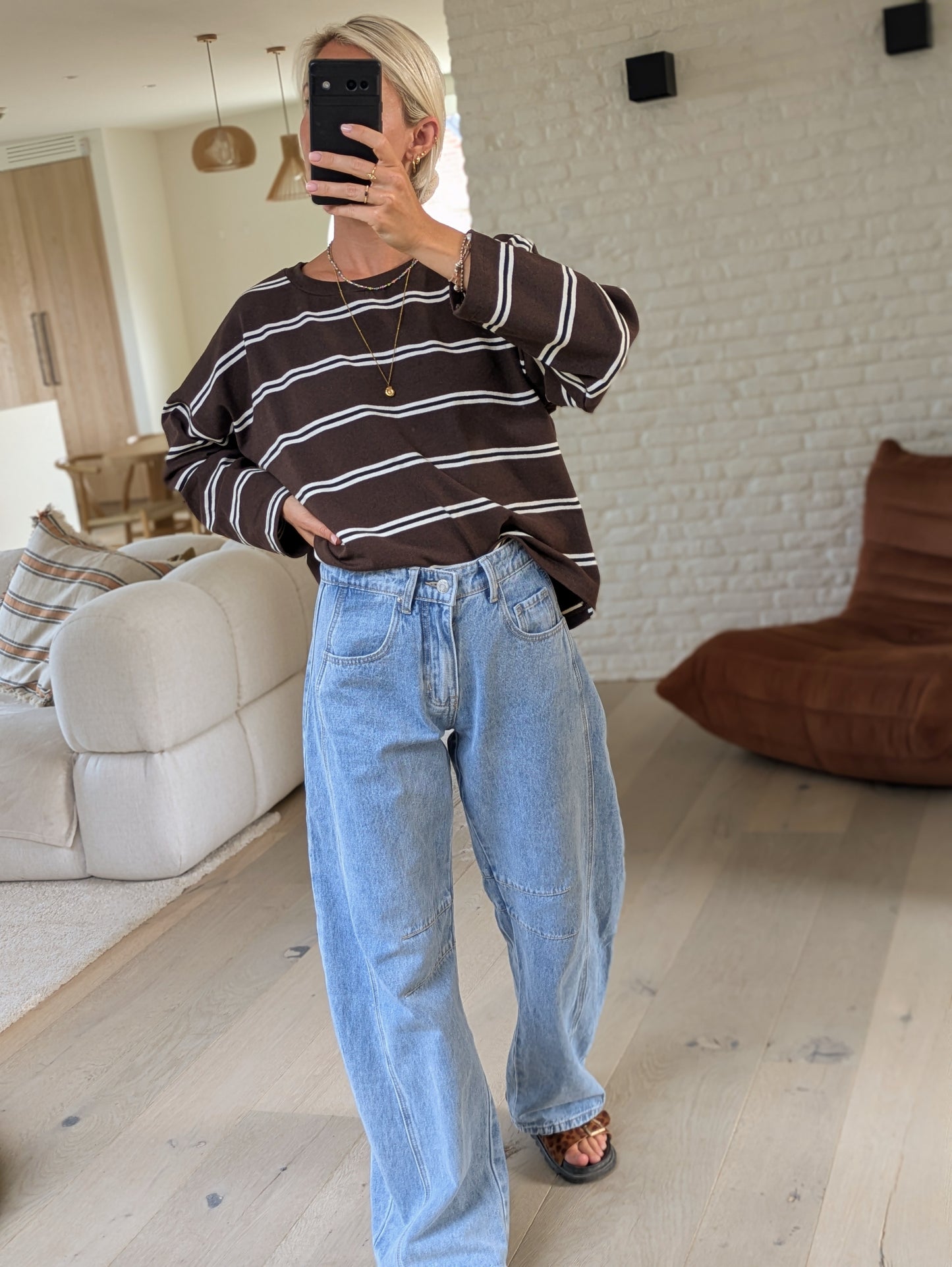 Striped sweater tee brown