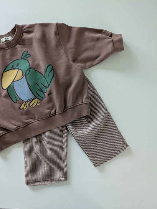 Parrot sweater brown