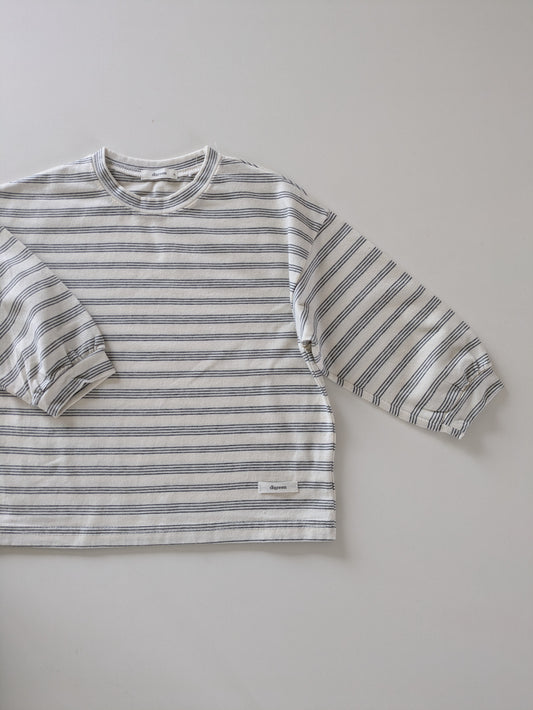 Striped sweater tee grey