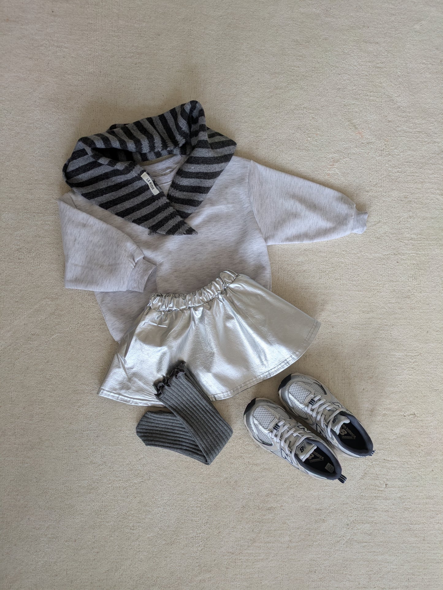 Leather skirt silver