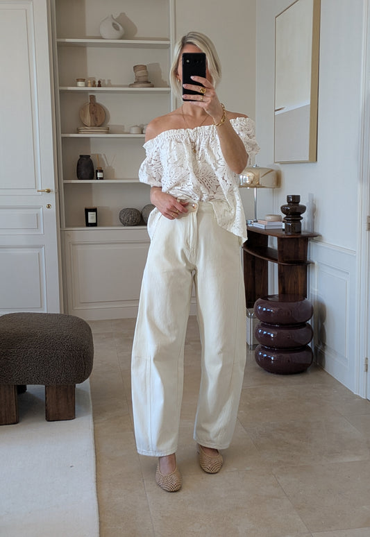 Off shoulder top cream