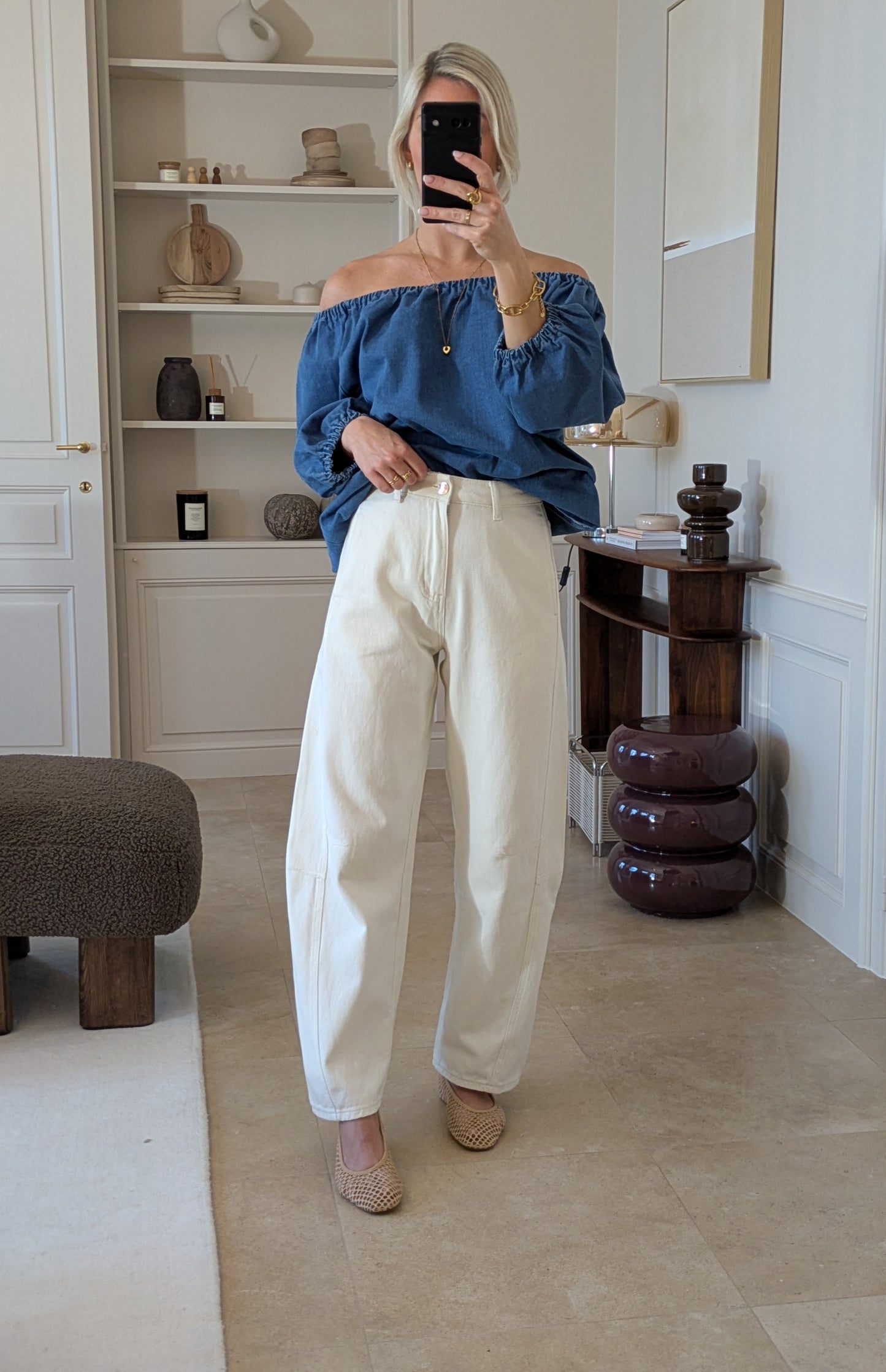 Off shoulder blouse jeans