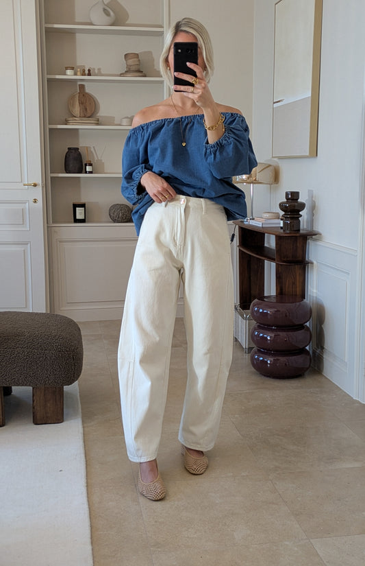 Off shoulder blouse jeans