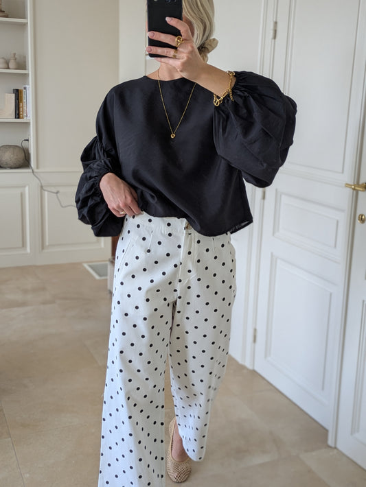 Black blouse