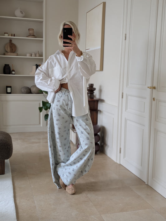 Flower jeans
