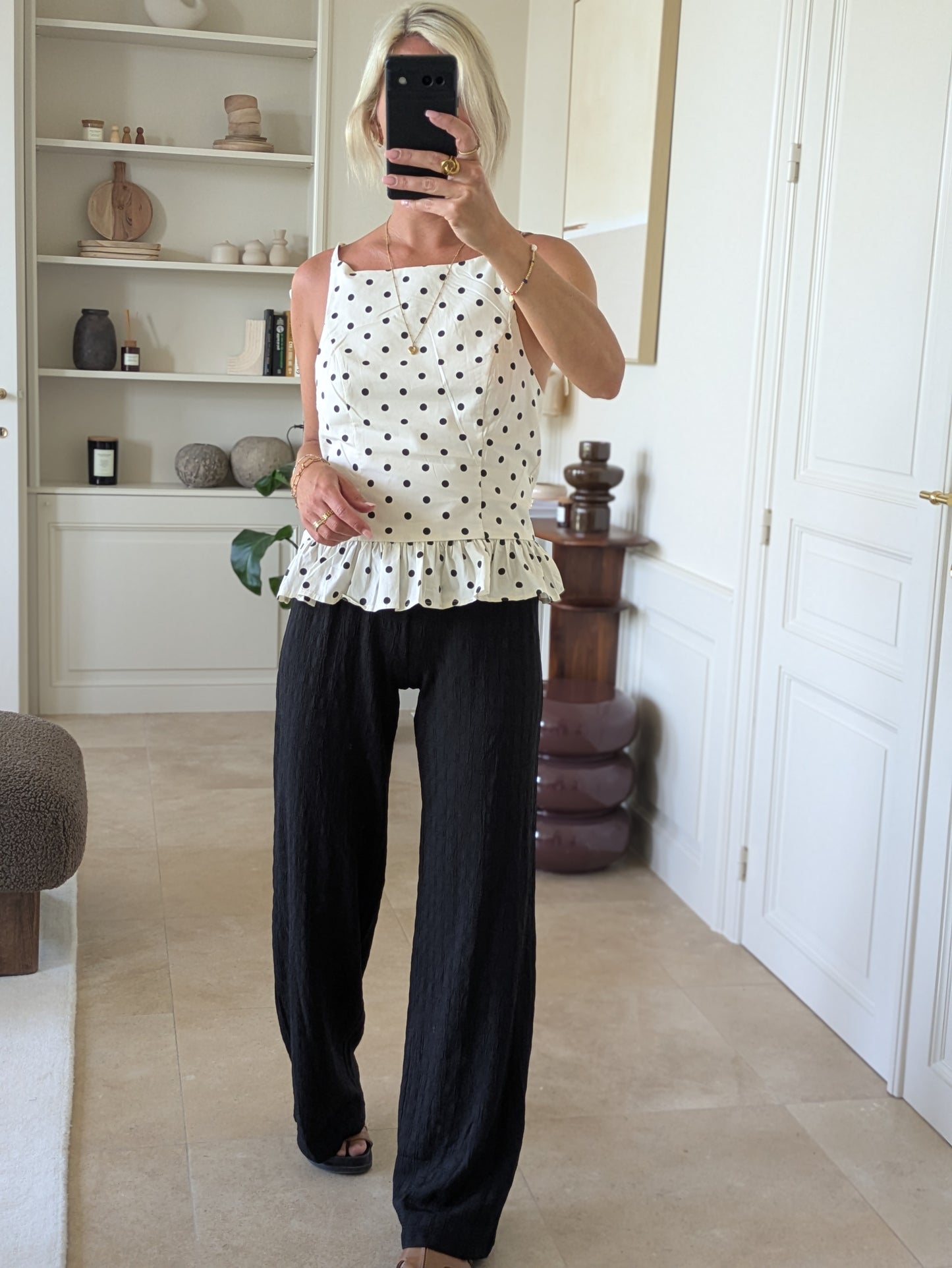 Zoë dot top