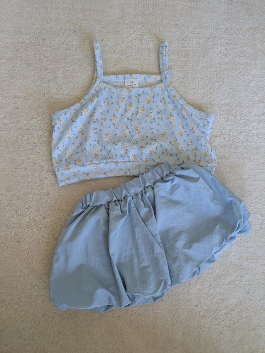 Fleur top sky
