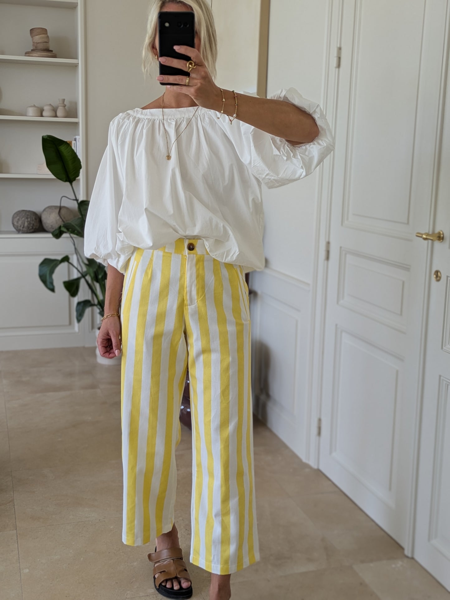 Striped pants yellow-cream