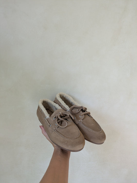 Amandine boat loafer beige