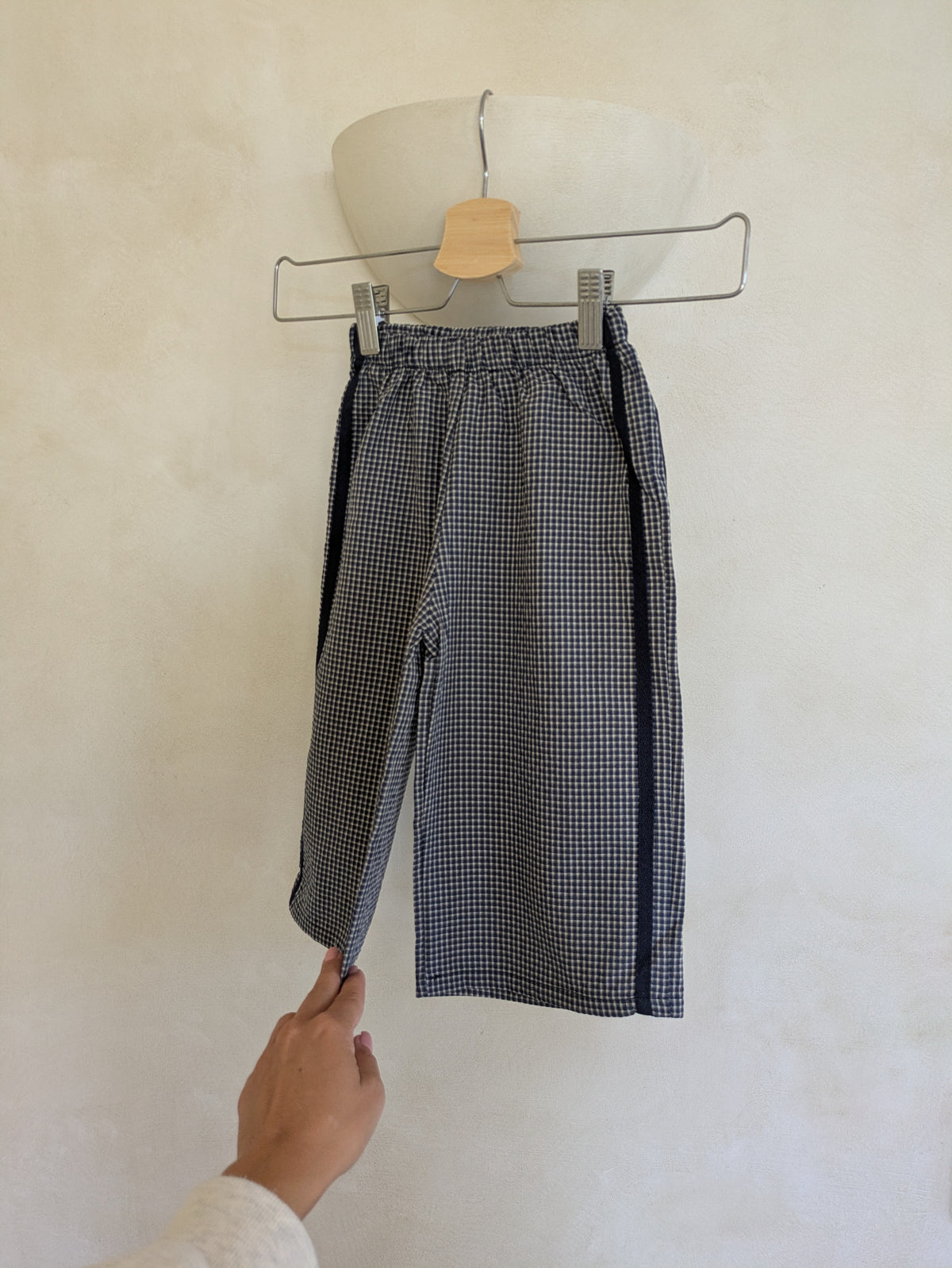 Check pants navy