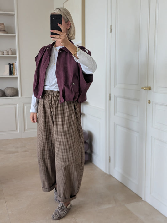 Janet sleeveless jacket burgundy