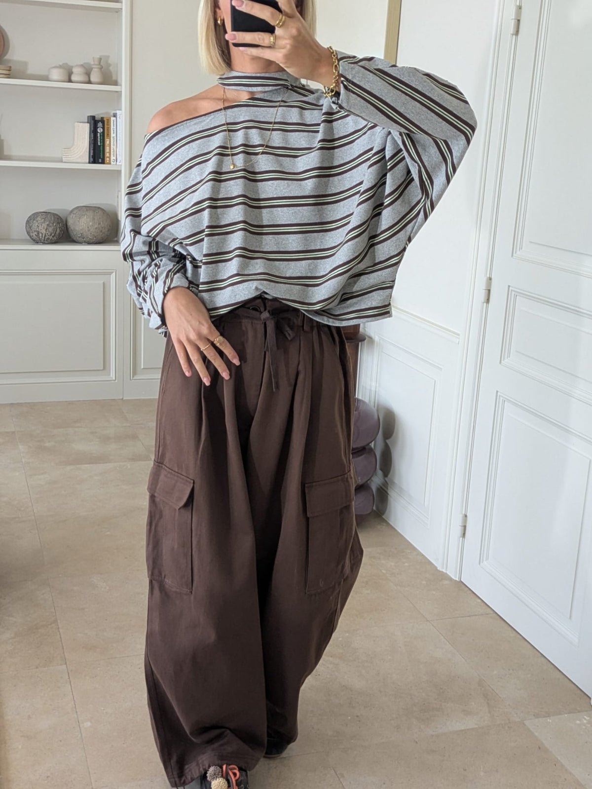 Amandine cut-out longsleeve grey