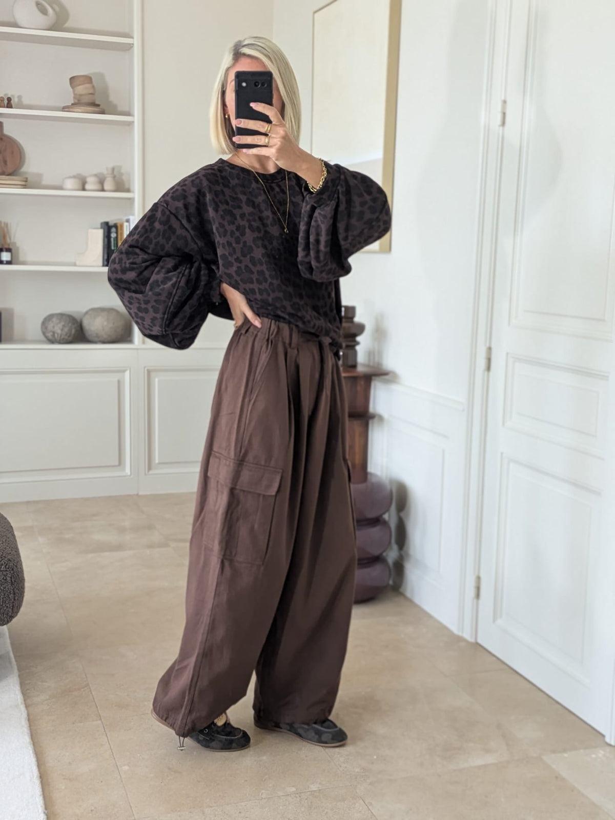 Cropped leo sweater