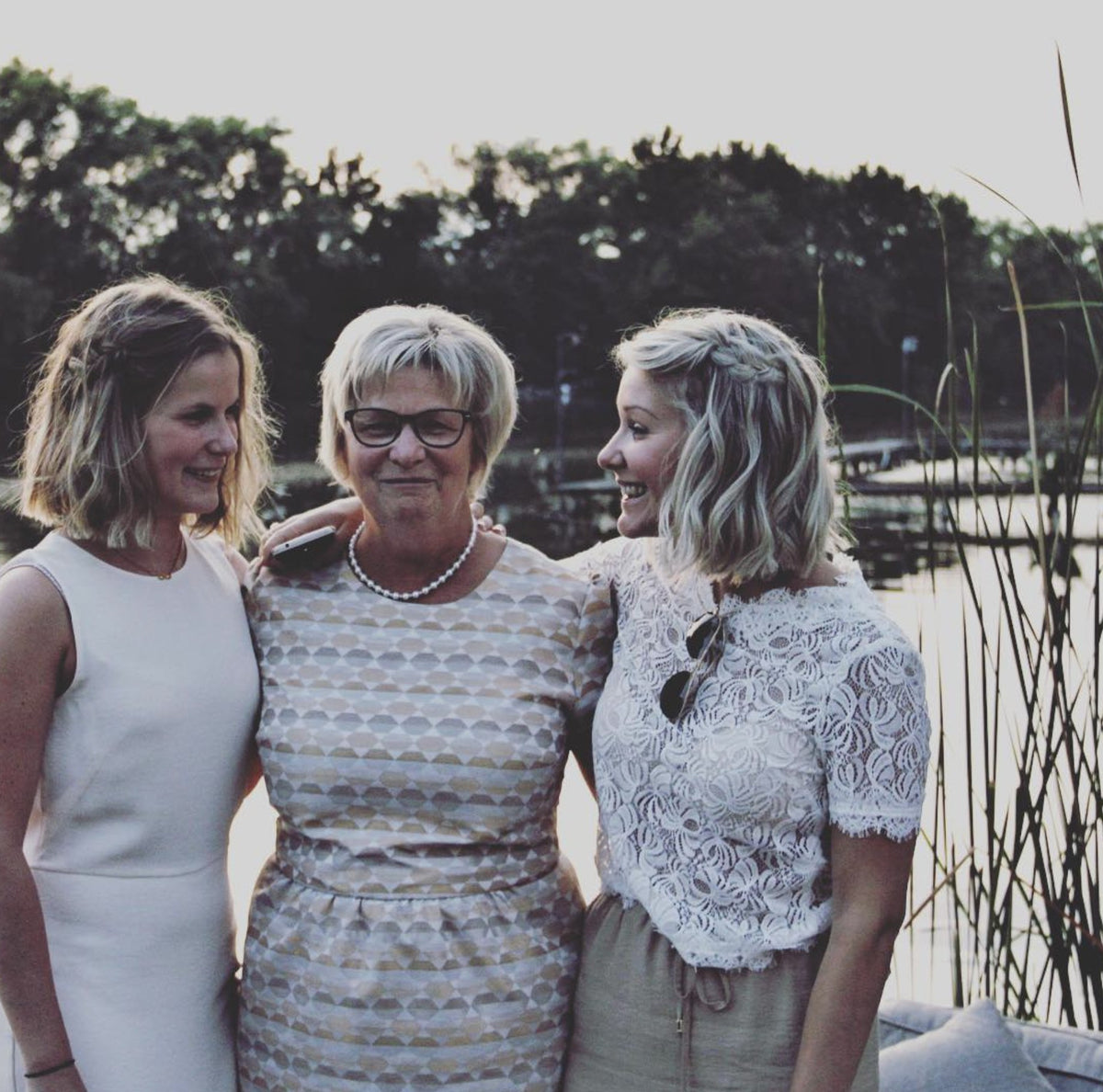 Karolien en Marlies met hun mama